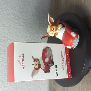 2015 Hallmark Keepsake Gremlins “Gizmo To The Rescue” Ornament